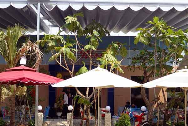 thi công mái hiên quán cafe giá rẻ tại Hải Phòng